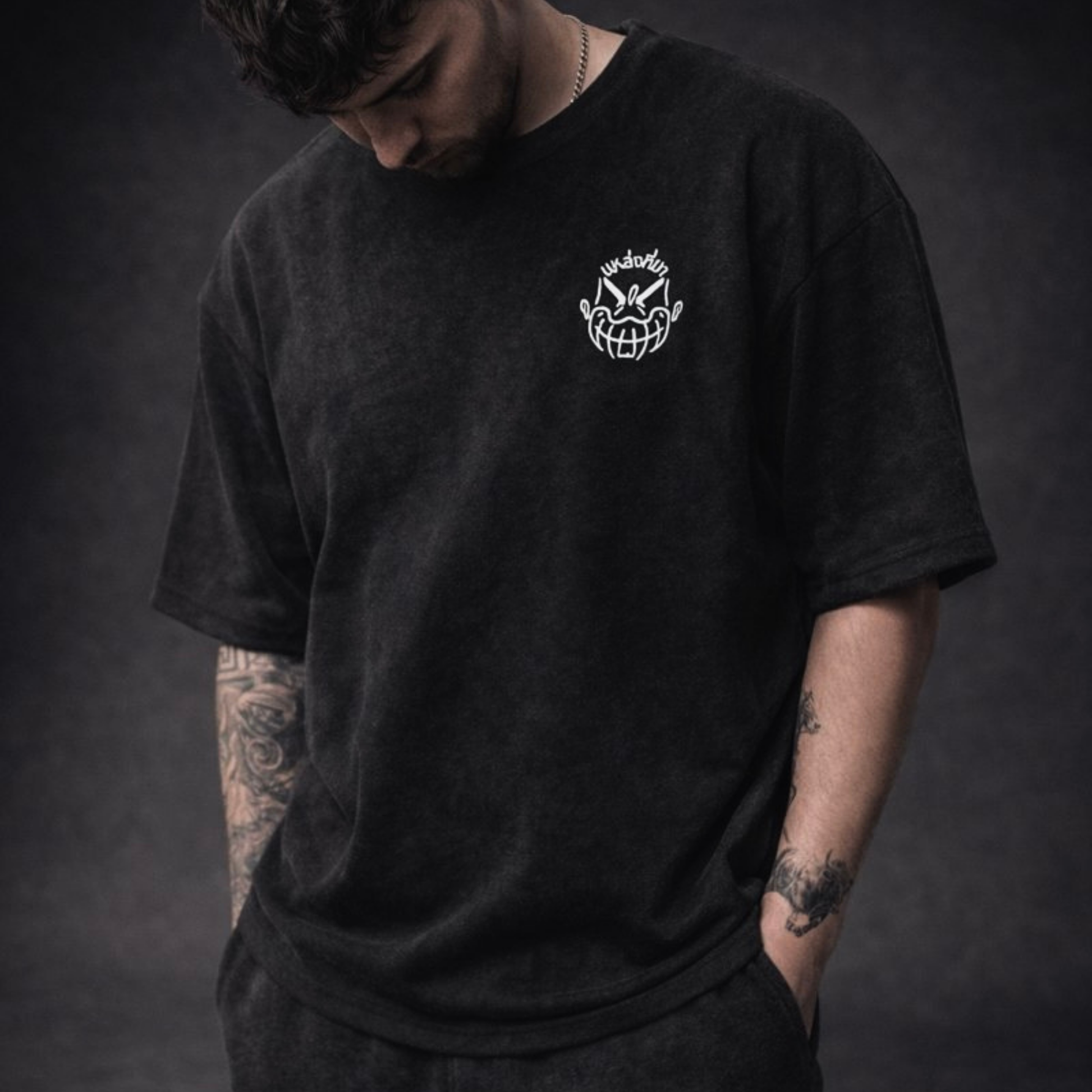 Heavyweight T-Shirt Stone Chess Boxer